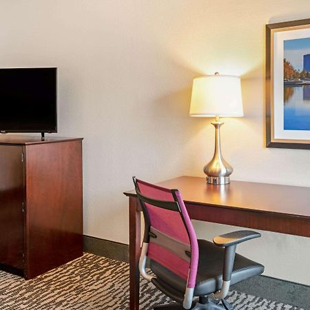 La Quinta By Wyndham Houston - Magnolia Hotel Ngoại thất bức ảnh