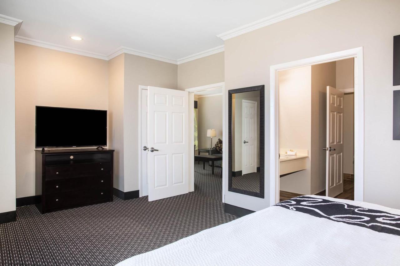 La Quinta By Wyndham Houston - Magnolia Hotel Ngoại thất bức ảnh